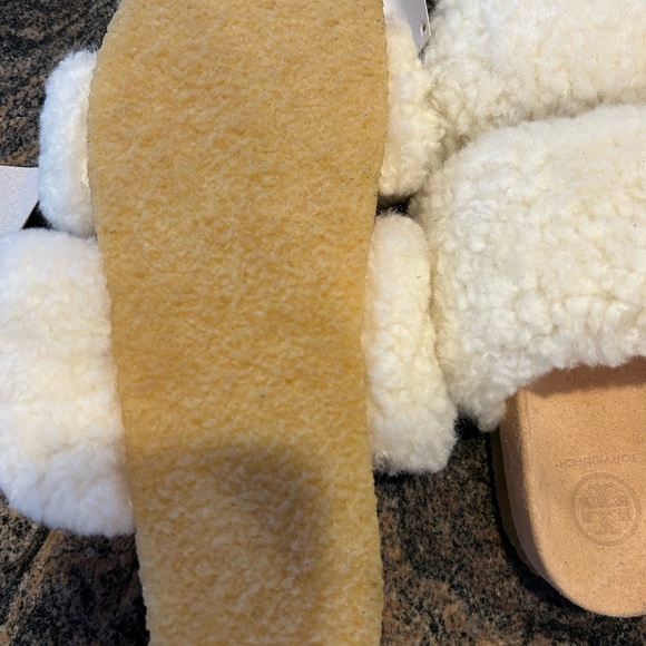 Tory Burch NWT never worn sandals - Picture 5 of 6